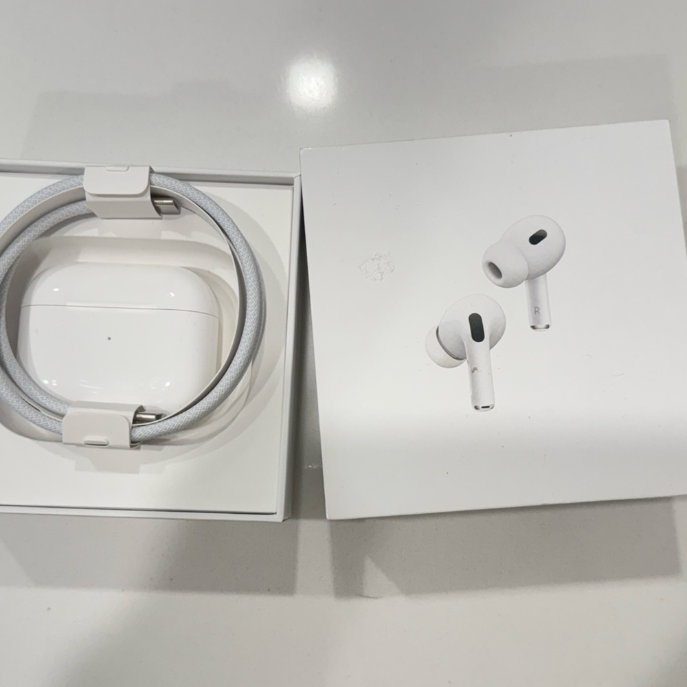 Apple AirPods Pro (2nd Gen) Box — White